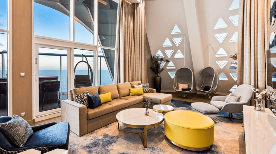 Двухэтажный Royal Loft Suite на Symphony of the Seas